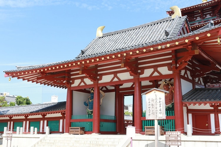 Exterior of a large temple in Osaka 