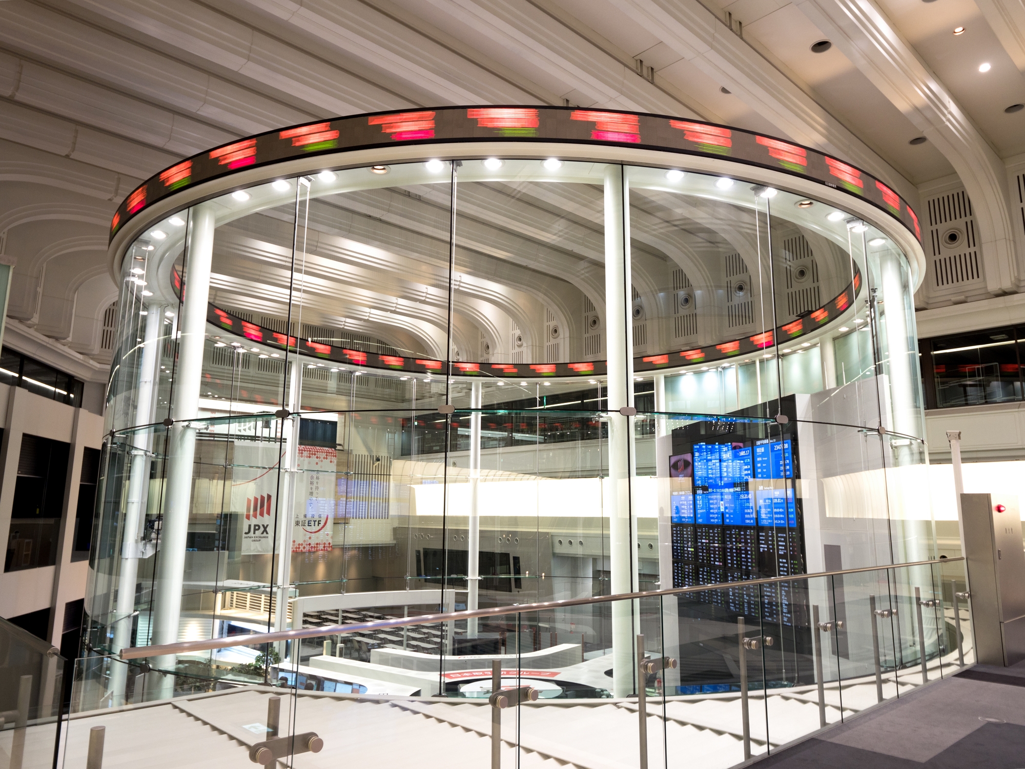 Image of the Tokyo Stock Exchange