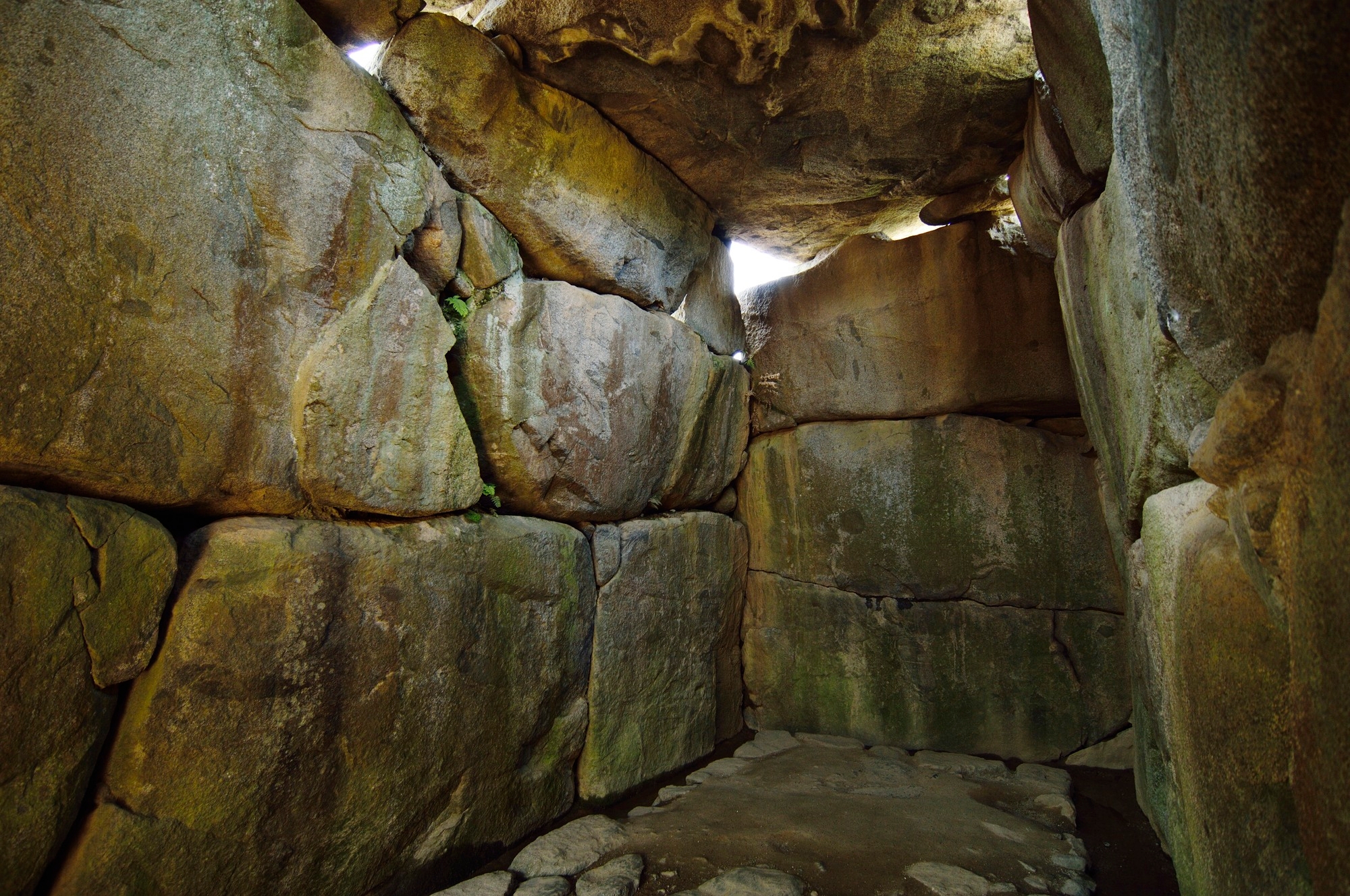 Inside the Ishibutai mound