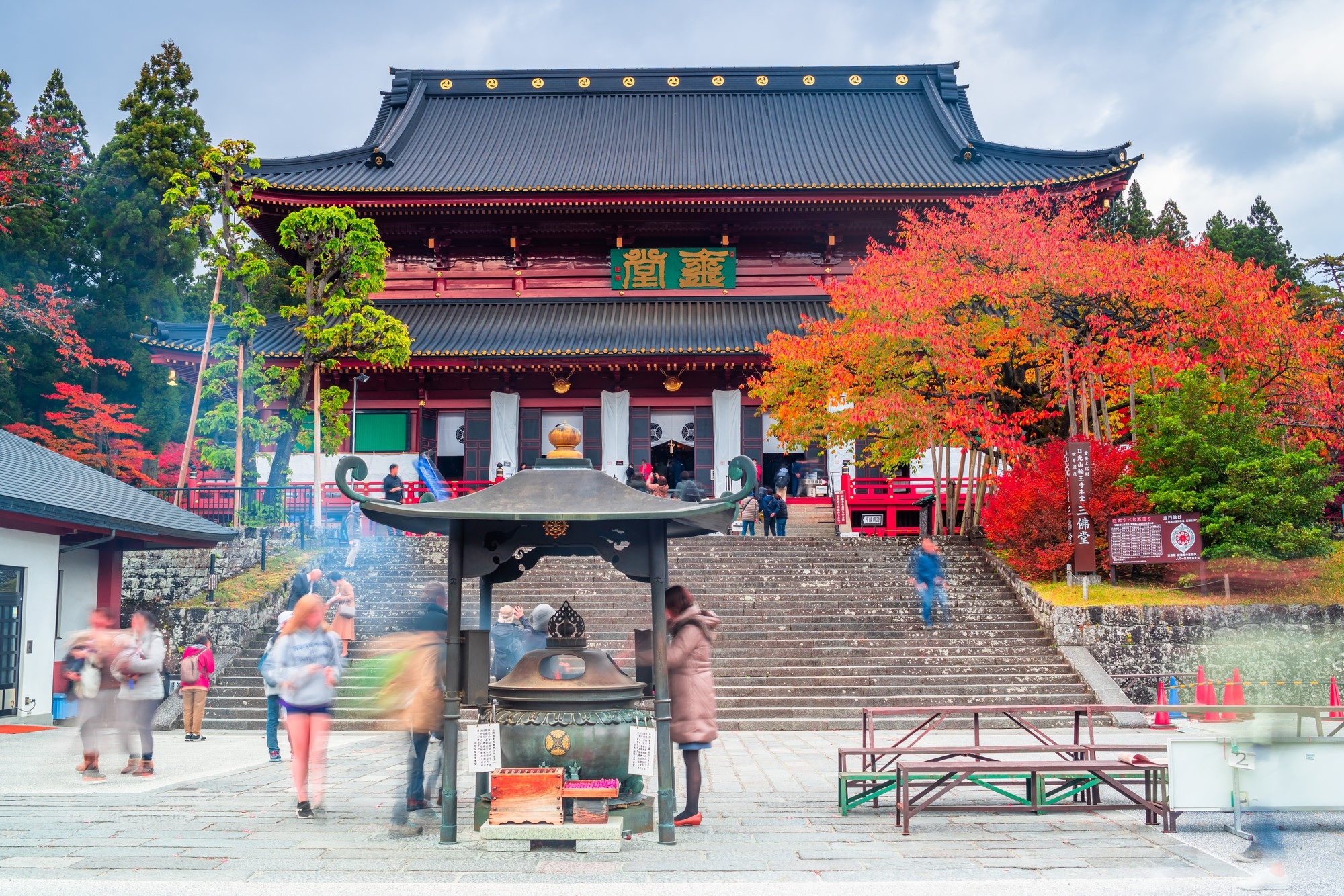 The main building at Rinnoji Temple