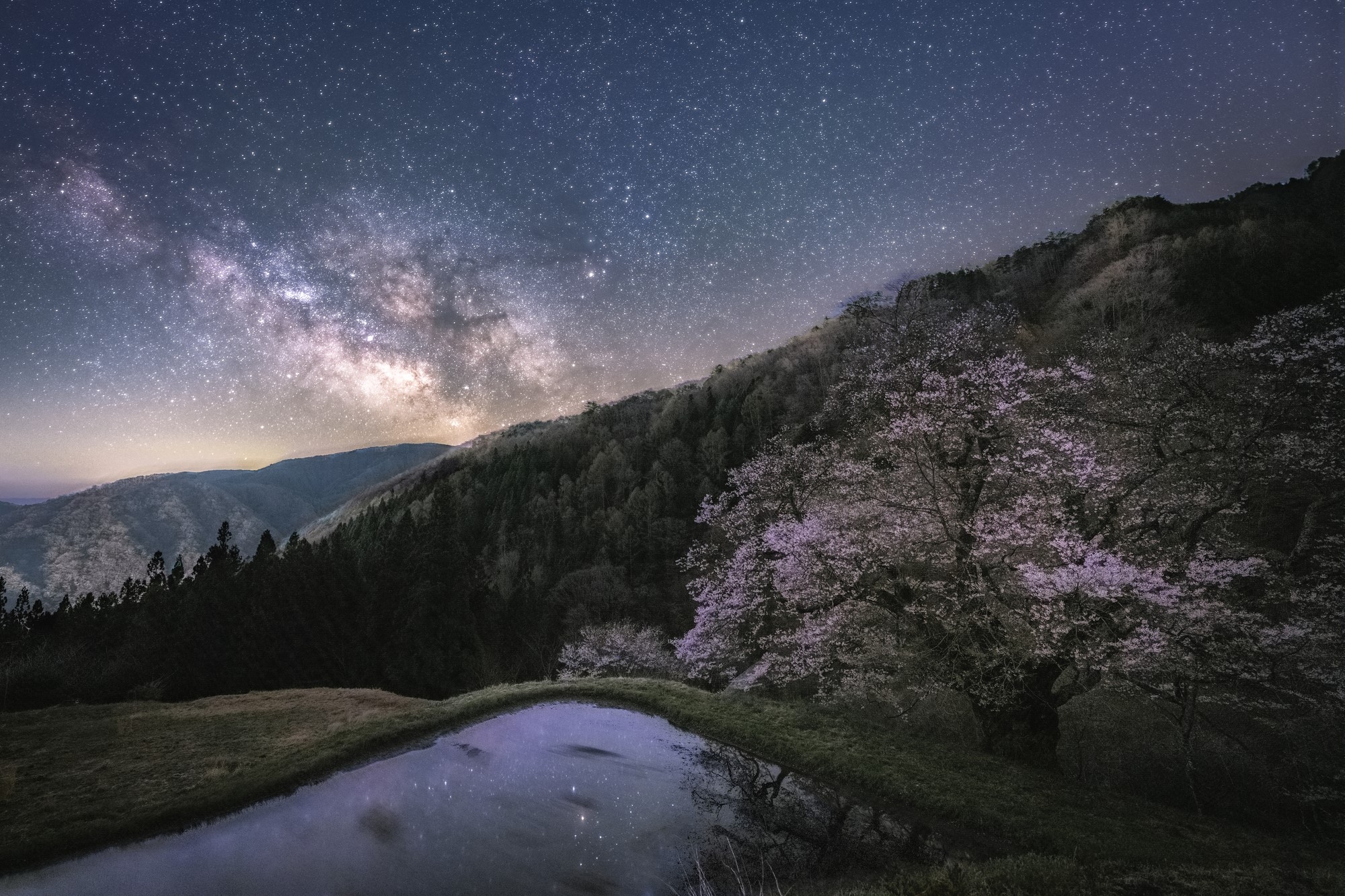 Achi's starry sky at night in Nagano prefecture